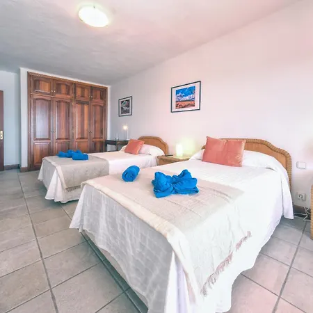 Luciano 'spirit Of The Canaries' By Lanzarote * Тиас