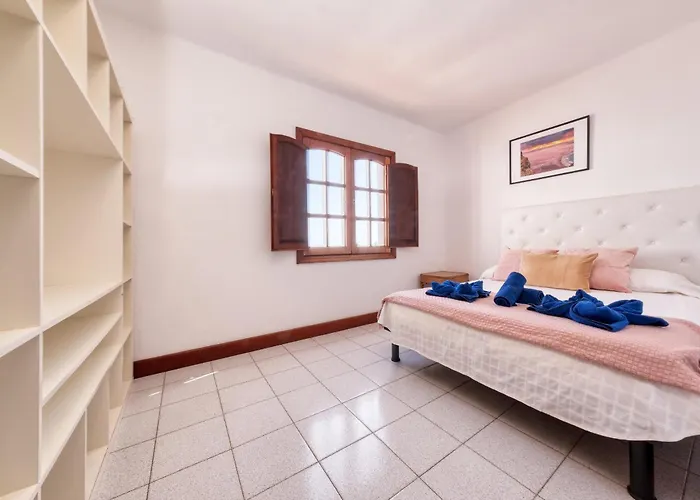 Luciano 'spirit Of The Canaries' By Lanzarote Tías