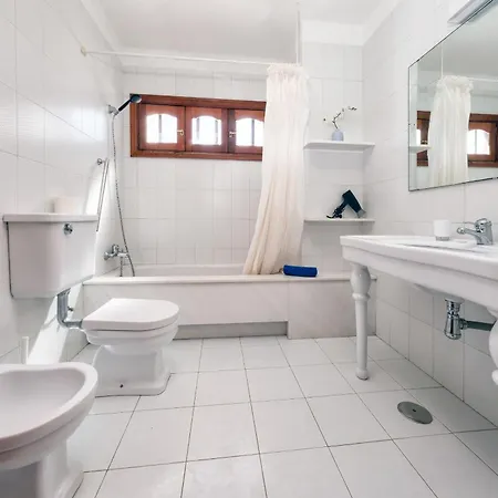 Luciano 'spirit Of The Canaries' By Lanzarote Villa