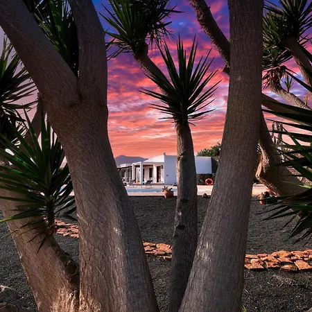 Villa Luciano 'spirit Of The Canaries' By Lanzarote *