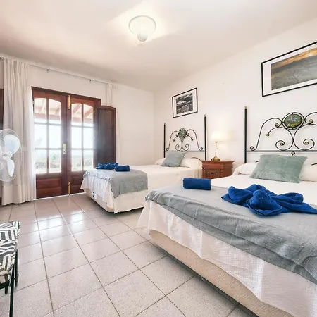 Villa Luciano 'spirit Of The Canaries' By Lanzarote Tias