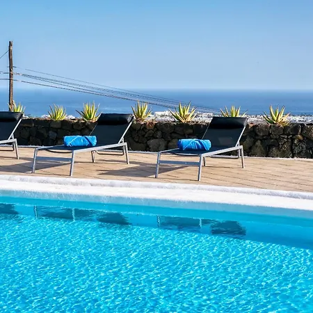 Luciano 'spirit Of The Canaries' By Lanzarote וילה Tías